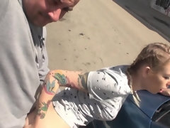 Blonde, Sucer une bite, En levrette, Fait maison, De plein air, Petite femme, Pov, Prostituée