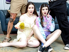 18 años, Culo, Verga grande, Estilo perrito, Tetas naturales, Flaco, Adolescente, Tetas