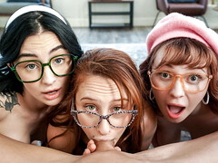 Amateur, Sucer une bite, Le plan cul à quatre, Hard, Fête, Pov, Réalité, Adolescente