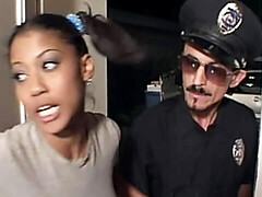 18 años, Culo grande, Verga grande, Mamada, Morena, Tetas naturales, Tailandés, Tetas