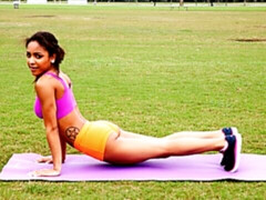 Mamada, Estilo perrito, Flexible, Latina, Masturbación, Tetas naturales, Adolescente, Tetas