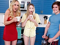 Arsch, Grosser arsch, Blasen, Hundestellung, Milf, Natürlichen titten, Dürr, Jungendliche (18+)