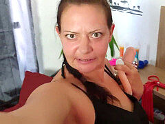 Deutsch, Riesig, Reif, Milf, Mutti, Nippel, Öffentlich, Titten