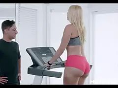 Gros seins, Blonde, Sucer une bite, Femme couguar, Mère que j'aimerais baiser, Monstre, Seins naturels, Rasée