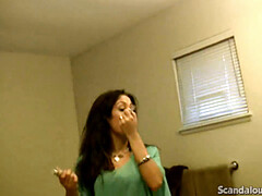 Enthousiasteling, Grote mammen, Pijpbeurt, Bruinharig, Bedriegen, Sperma shot, Handbeurt, Gezichtspunt