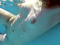 18 летние, Жопа, Большая жопа, Блондинки, Женщины, Крошечные, Бассейн, Сиськи