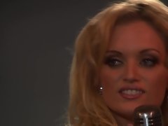 Grote lul, Bruinharig, Sperma shot, Hd, Moeder die ik wil neuken, Trio, Tieten likken, Oud