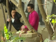 Braunhaarige, Handjob, Küssen, Lecken, Im freien, Muschi, Rasiert, Jungendliche (18+)