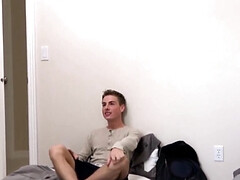 18 años, Anal, Verga grande, Mamada, Morena, Papá, Gay, Trio