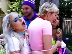 Азиатки, Минет, Вчетвером, Лизание, Киски, Молоденькие