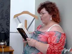 Wohlbeleibte schöne frauen, Blasen, Geile alte tussi, Frau, Hd, Masturbation, Nackt, Schreiend