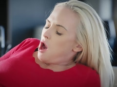 Blonde, Couple, Talons, Embrassement, Mamelons, Chatte, Avaler, Tatouage