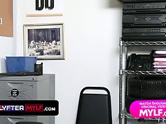 Naughty Milf Havana Bleu Gets Her Face Covered In Cum