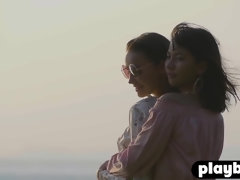 Aziatisch, Blond, Bruinharig, Lesbisch, Klein, Kut duiken, Softcore pornografie, Tieten likken