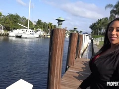 Grosser arsch, Grosser schwanz, Braunhaarige, Kehlenfick, Schwarz, Hd, Interrassisch, Pov