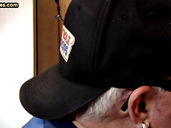 Любители, Анальный секс, Минет, Глубокая глотка, Геи, Очки, Ласковые ручки, Зрелые