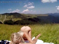 18 ans, Gros seins, Blonde, Tir de sperme, Européenne, Fait maison, De plein air, Petite femme