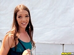 18 años, Culo grande, Verga grande, Mamada, Morena, Estilo perrito, Adolescente, Tetas