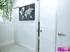 Cul, Hard, Fille latino, Chatte, Nénés, Mouillée