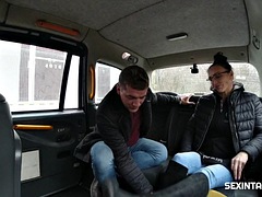 Leie, Blasen, Britisch, Braunhaarige, Tschechisch, Europäisch, Reif, Milf