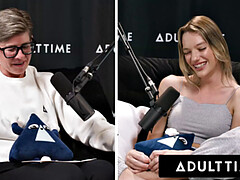 Stellung 69, Grosse titten, Blondine, Lesbisch, Öffentlich, Realität