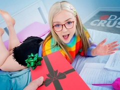 Stepdad Helps Stressed Stepdaughter with Rough Fingering and Hardcore Fucking