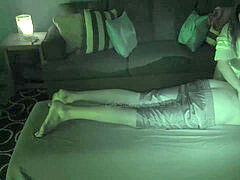 18 años, Mamada, Pajear, Masaje, Tabú