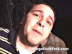 Enthousiasteling, Grote lul, Sperma shot, Sperma in gezicht, Groep, Hardcore, Feest, Gezichtspunt