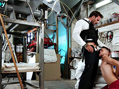 Anaal, Diep in de keel, Homo, Openbaar, Tatoeage, Uniformpje