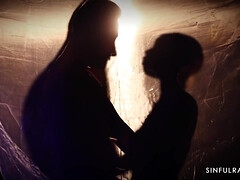 Grosser arsch, Grosse titten, Blasen, Schwarz, Küssen, Natürlichen titten, Pornostars, Titten