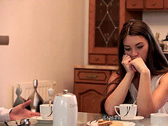 18 años, Mamada, Checa, Papá, Penetracion con dedos, Lamidas, Maduro, Adolescente