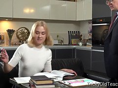 Pijpbeurt, Hd, Likken, Schreeuwen, Geschoren, Mager, Lerarin, Tieten likken