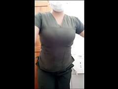 Grote kont, Latijnse vrouw, Verpleegster