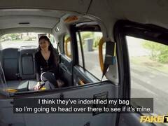 Cul, Brunette brune, Voiture, Indienne, Interracial, Pov, Public, Réalité