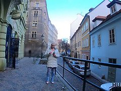 Leie, Blasen, Vollbusig, Paar, Tschechisch, Geld, Titten, Ehefrau