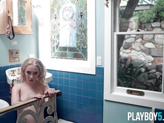 18 ans, Salle de bains, Nue, Chatte, Élève, Softcore, Solo, Nénés