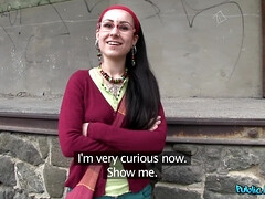 Amateur, Sucer une bite, Éjaculation interne, Tchèque, Européenne, Argent, Pov, Fessée