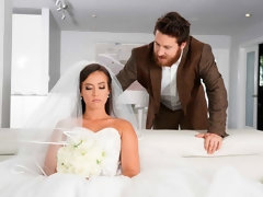 Blasen, Braunhaarige, Betrug, Hundestellung, Handjob, Rasiert, Jungendliche (18+), Titten