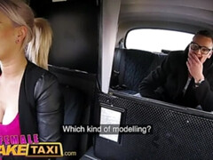 Amateur, Blonde, Sucer une bite, Tchèque, Maman, Seins naturels, Public, Réalité