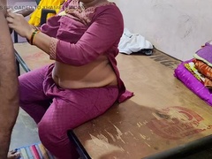 18 ans, Sucer une bite, Conversation vulgaire, Hard, Hd, Indienne, Maman, Orgasme