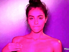 Enthousiasteling, Grote kont, Bruinharig, Vingeren, Masturbatie, Naakt, Mager, Tiener