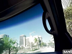 Gros seins, Tir de sperme, Hd