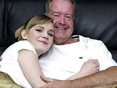 18 ans, Blonde, Tir de sperme, En levrette, Hard, Hd, Mamelons, Chatte