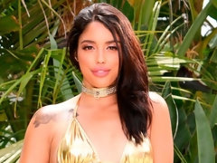 Culo grande, Mamada, Fetiche, Pajear, Lencería, Madres para coger, Medias largas, Estriptis