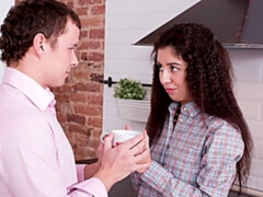 Mamada, Morena, Estilo perrito, Tetas naturales, Pequeña, Flaco, Adolescente, Tetas