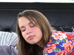 Teen toy masturbation squirt Liza and Glen hit the bases