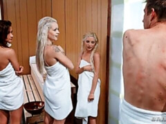 Kont, Blond, Pijpbeurt, Hondjeshouding, Handbeurt, Saunazaal, Tatoeage, Tiener