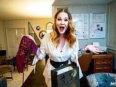 18 ans, Cul, Sucer une bite, Seins naturels, Rousse roux, Maigrichonne, Adolescente, Nénés