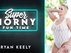 Большая жопа, Большие сиськи, Большие дырки, Мастурбация, Милф, Бритые, Соло, Игрушки