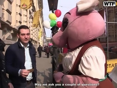 Rubia, Corridas faciales, Dinero, Perforación, Tatuaje, Trio